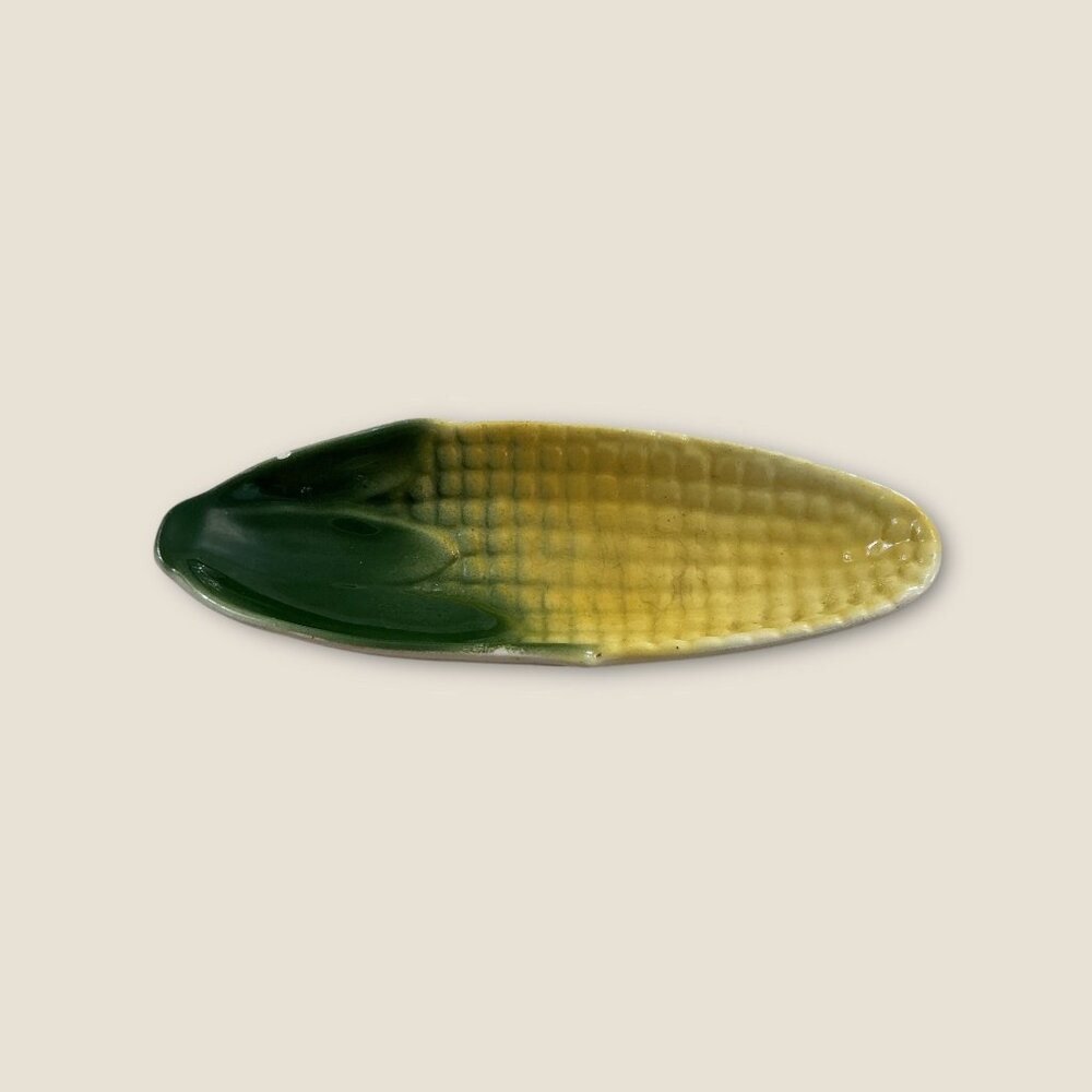 Vintage USA Corn Dish Ceramic 10x3.5 Cottage Farmhouse Style Yellow & Green
